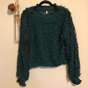 Light weight sweater